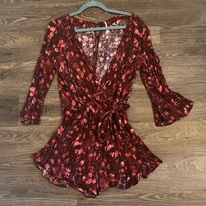 Free People All the Right Ruffles romper, size Small